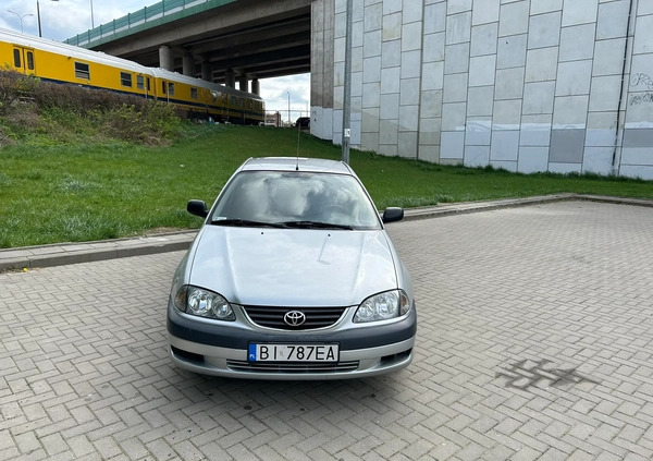 Toyota Avensis cena 5299 przebieg: 314641, rok produkcji 2002 z Białystok małe 326